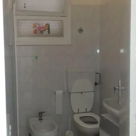 Lido,30